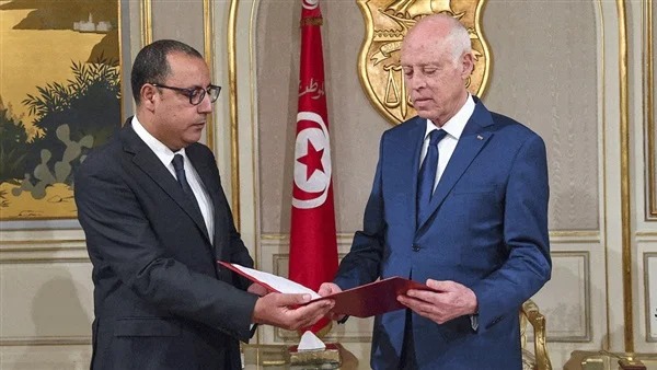 المشيشي وقيس سعيد