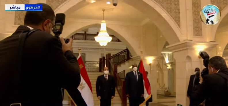 صورة تذكارية توثيق لزيارة  لرئيس مصر والسودان