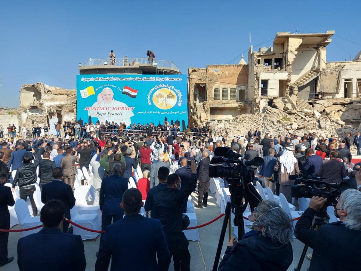  بابا الفاتيكان يقيم صلاة لمتضرري الحرب بكنيسة حوش البيعة في