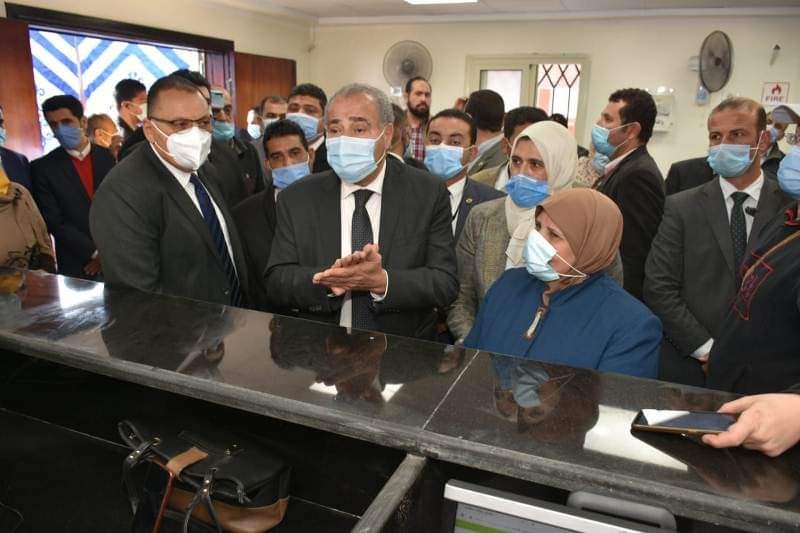 جولة وزير التموين ومحافظ الشرقية 