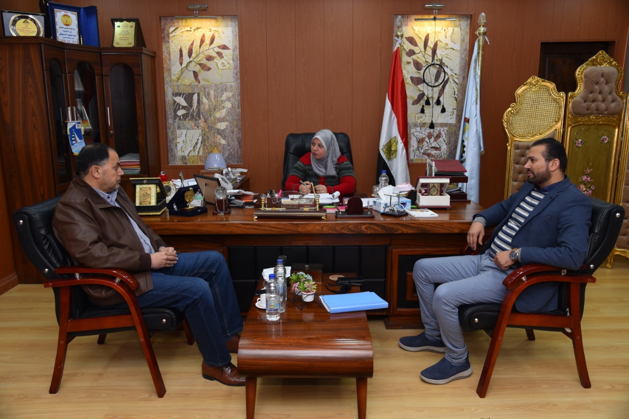 اجتماع نائب محافظ مطروح 