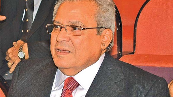 وزير الثقافة الأسبق جابر عصفور وزير الثقافة الأسبق جابر عصفور