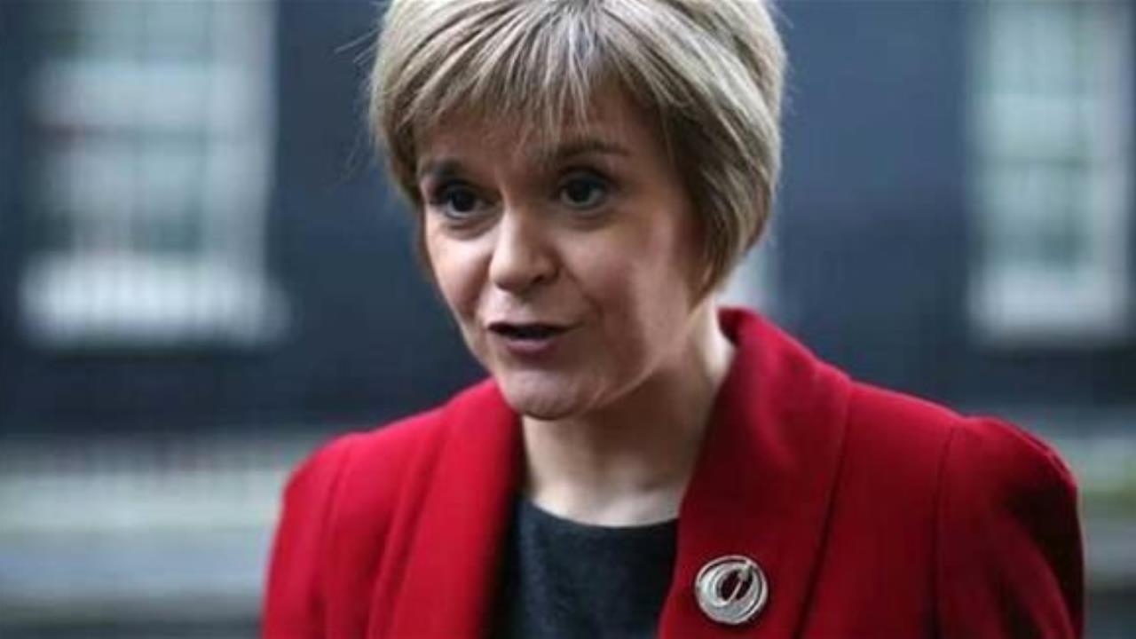  رئيسة الوزراء الأسكتلندية نيكولا ستورجيون