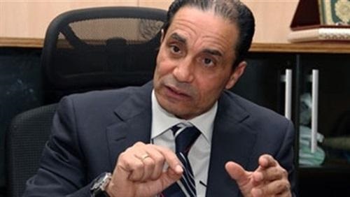 لدكتور سامي عبد العزيز