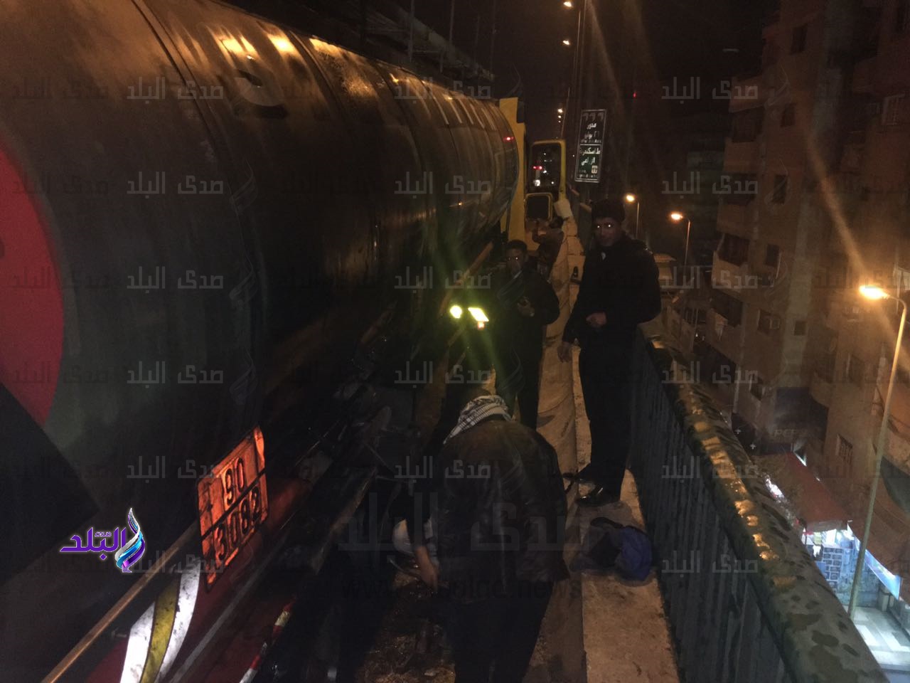  حريق سيارة مواد غذائية