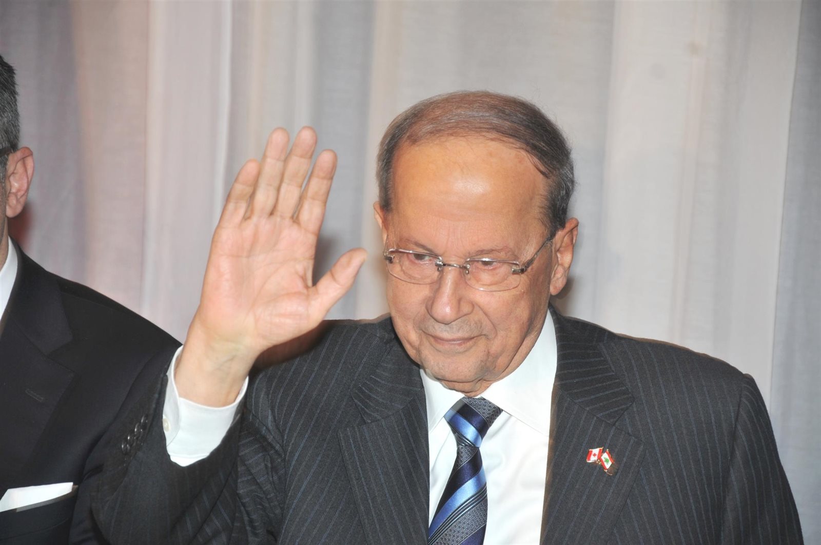 ميشال عون