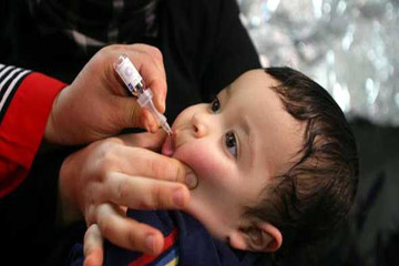 حملة للتطعيم ضد مرض شلل الأطفال حملة للتطعيم ضد مرض شلل الأطفال