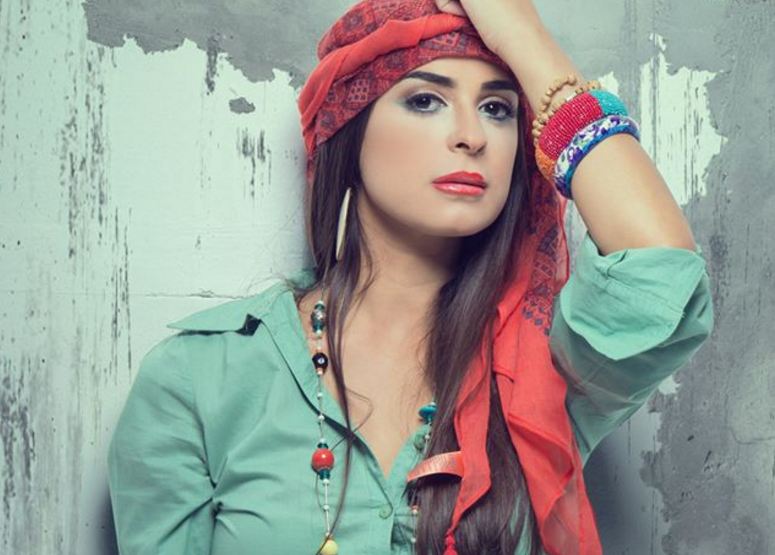 الفنانة رانيا منصور الفنانة رانيا منصور