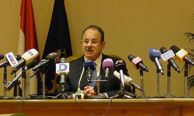 وزير الداخلية  اللواء مجدي عبد الغفار