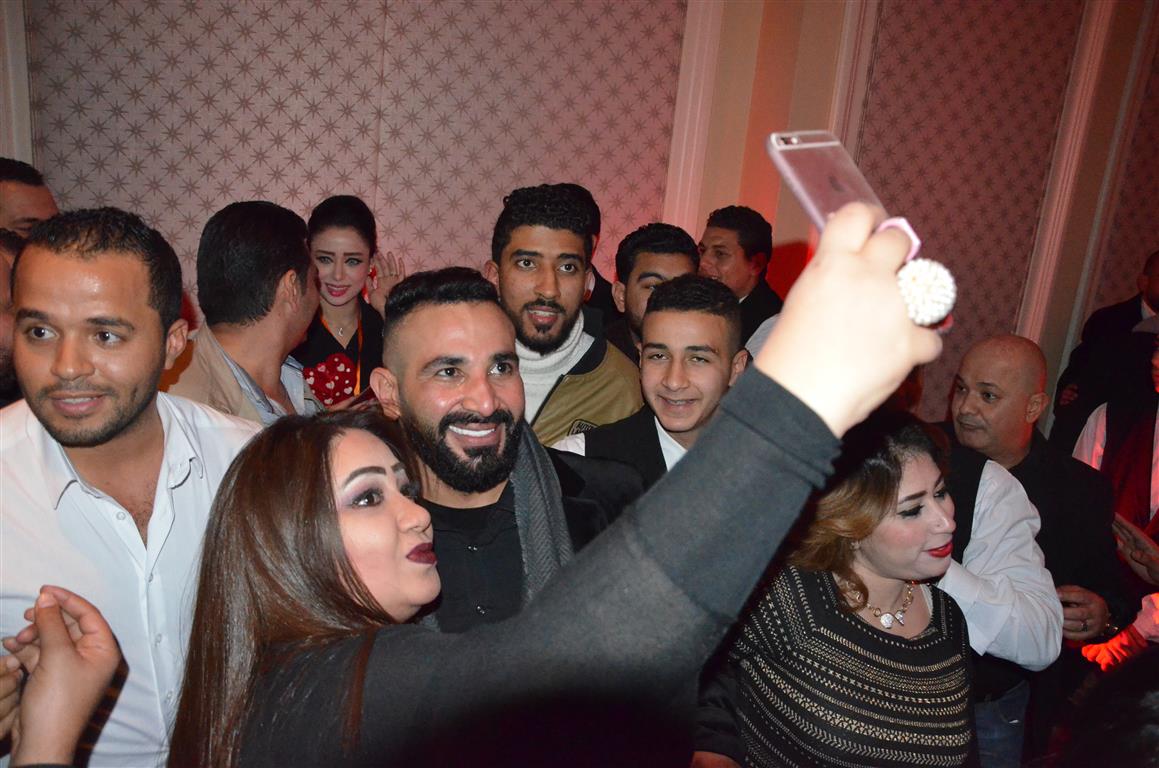 احمد سعد يحيي حفل عيد الحب احمد سعد يحيي حفل عيد الحب