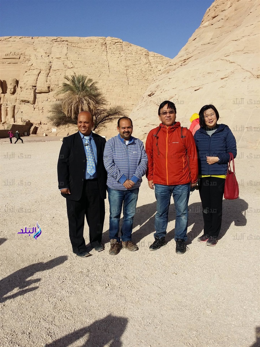 السفيراليابانى وزوجته ومدير معابد أبوسمبل السفيراليابانى وزوجته ومدير معابد أبوسمبل