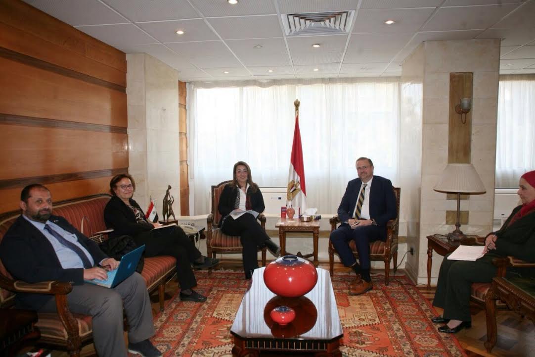 غادة والى غادة والى