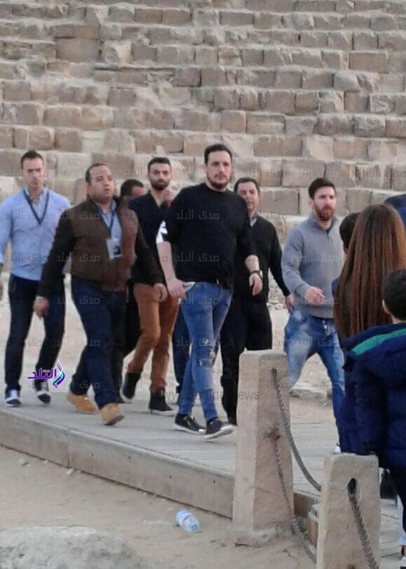 ميسي في زيارته للهرم 