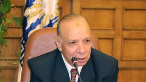 المهندس عاطف عبد الحميد محافظ القاهرة 