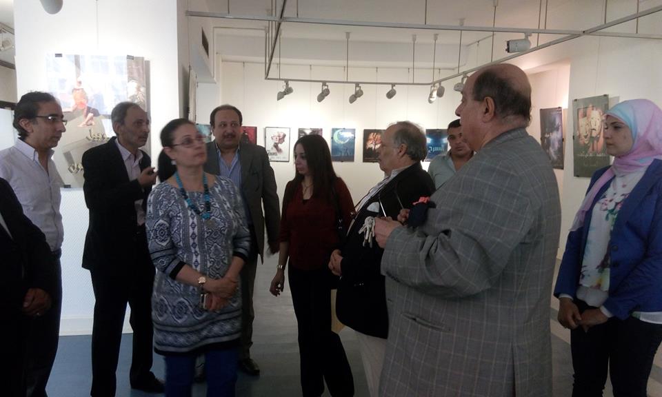 المعرض الفني وجوه شعبية