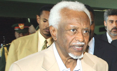 عبدالرحمن سوار الذهب رئيس السودان السابق