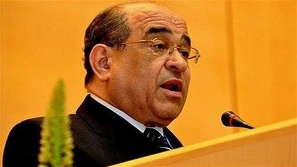 مصطفي الفقي 