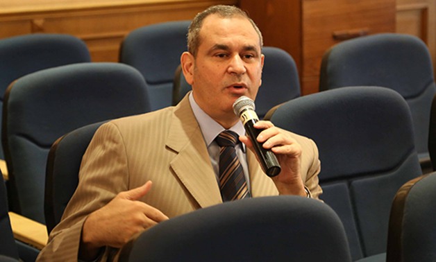 النائب مدحت الشريف وكيل اللجنة الاقتصادية النائب مدحت الشريف وكيل اللجنة الاقتصادية