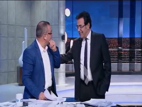 خيري رمضان يقتحم الاستوديو على «القرموطي»