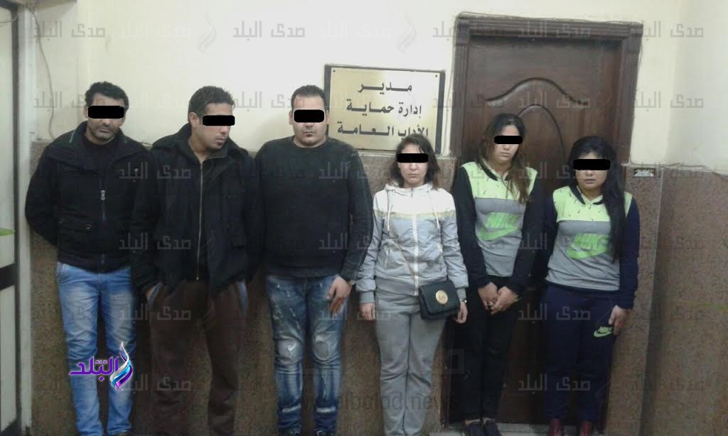 المتهمون بعد القبض عليهم المتهمون بعد القبض عليهم