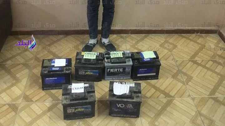  بطاريات السيارات