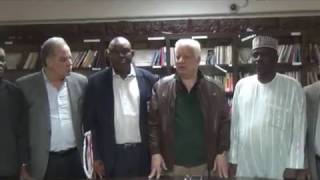 مرتضى منصور يكرم رئيس الزمالك ونائب سفير نيجريا