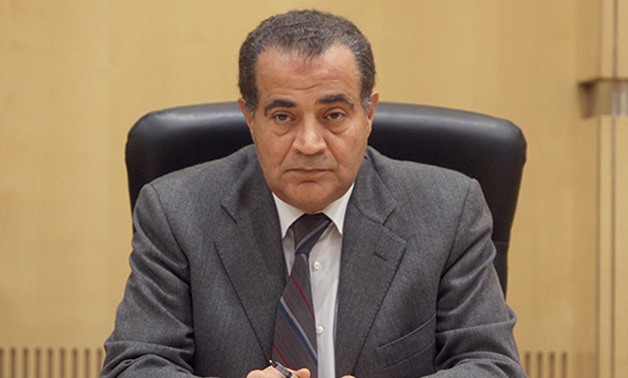 على مصيلحي وزير التموين على مصيلحي وزير التموين