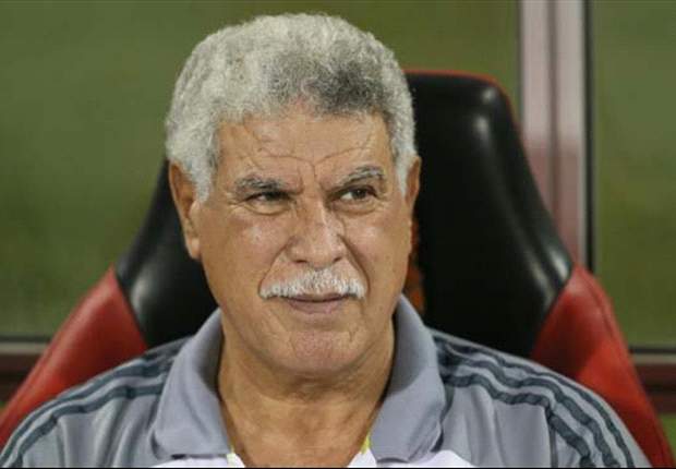 حسن شحاتة المدير الفني لنادي بتروجيت حسن شحاتة المدير الفني لنادي بتروجيت