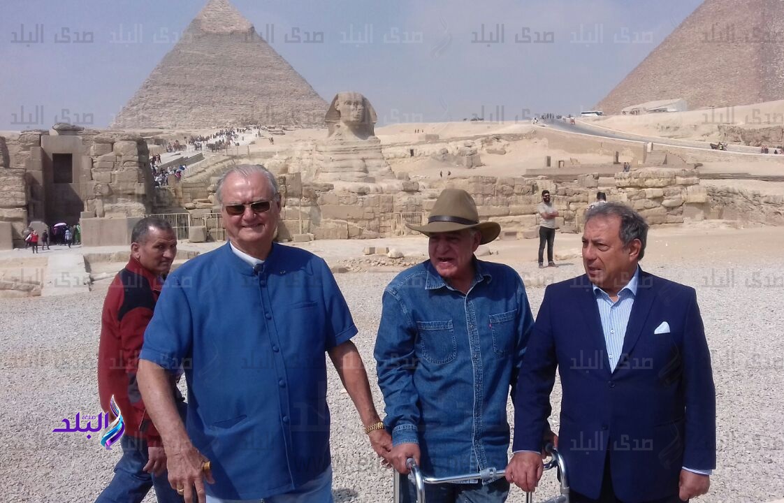 حواس مع أمير الدانمارك 