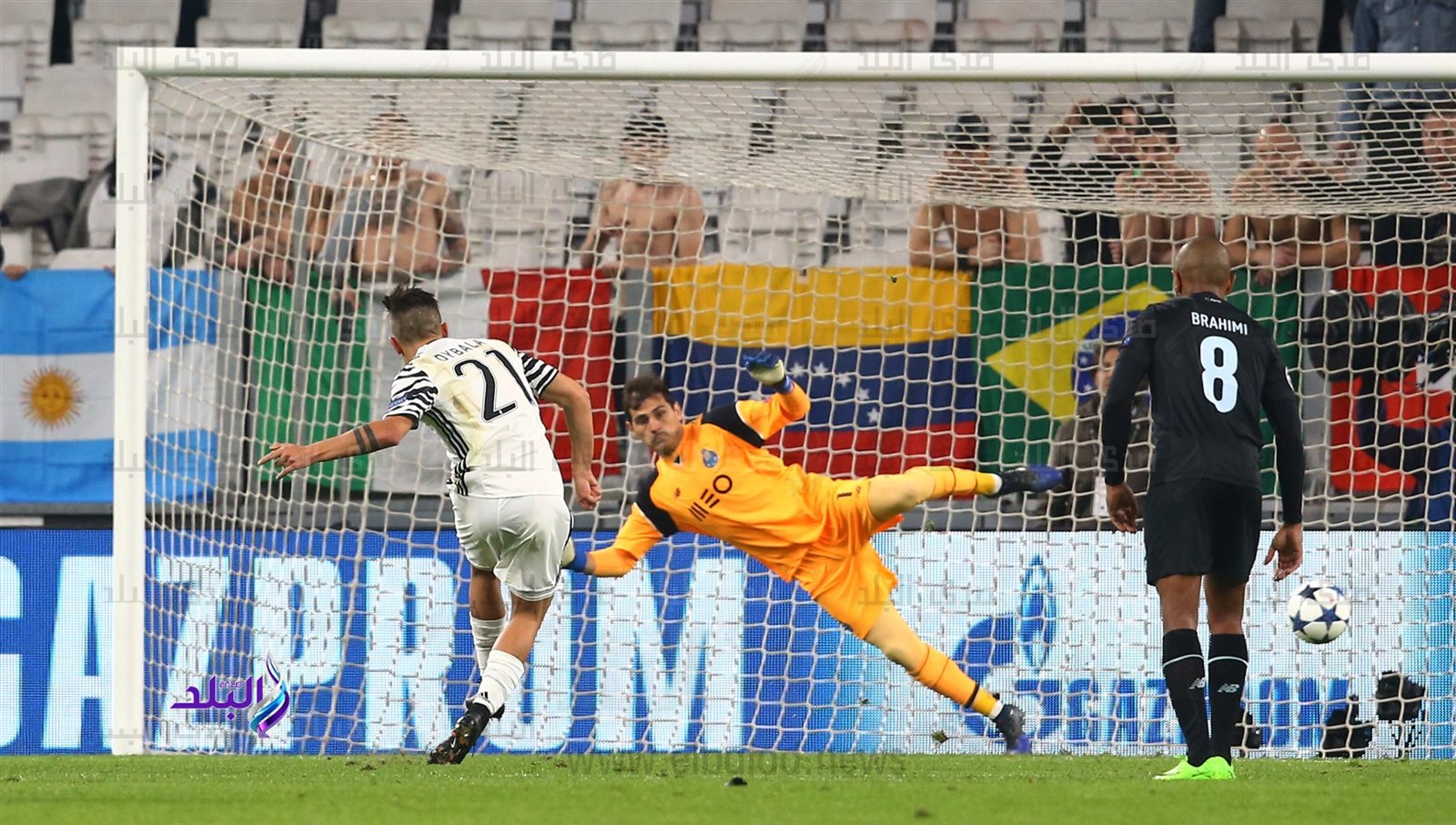 باولو ديبالا  أمام إيكر كاسياس