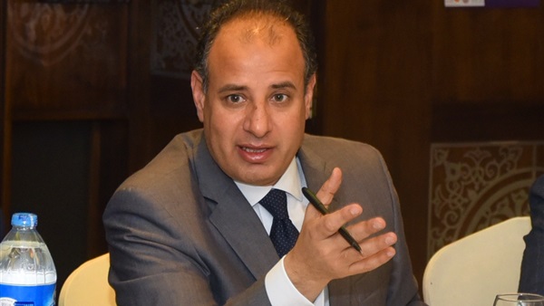 محافظ الإسكندرية يكلف بتنفيذ كافة مطالب الأسر المسيحية محافظ الإسكندرية يكلف بتنفيذ كافة مطالب الأسر المسيحية
