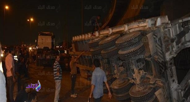 انقلاب مقطورة جرار زراعى انقلاب مقطورة جرار زراعى