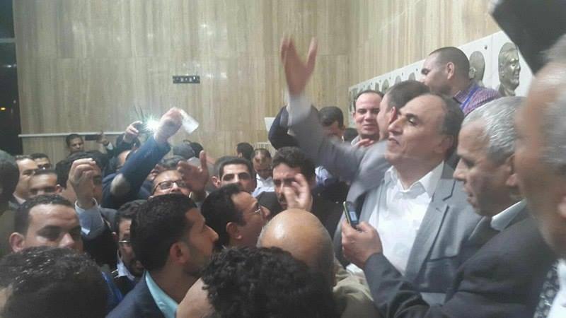 عبد المحسن يعقد مؤتمرا صحفيا فى قاعة هيكل بـ« الأهرام » عبد المحسن يعقد مؤتمرا صحفيا فى قاعة هيكل بـ« الأهرام »