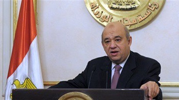 وزير السياحة يحيى راشد وزير السياحة يحيى راشد