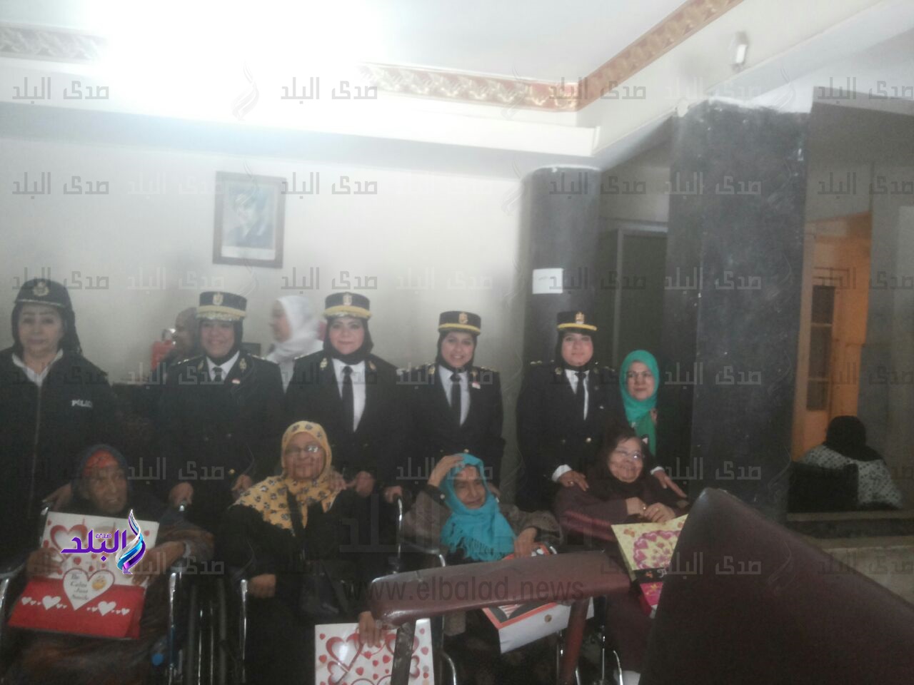 «الشرطة النسائية» تزور دور المسنين