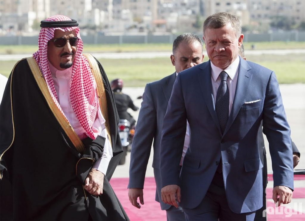 خادم الحرمين الشريفين يصل إلى عمّان في زيارة للأردن خادم الحرمين الشريفين يصل إلى عمّان في زيارة للأردن