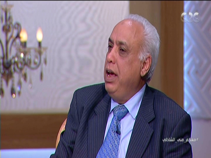 الدكتور محمد عبد الوهاب استاذ الجهاز الهضمي بجامعة المنصورة