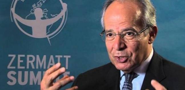 الدكتور هشام الشريف وزير التنمية المحلية