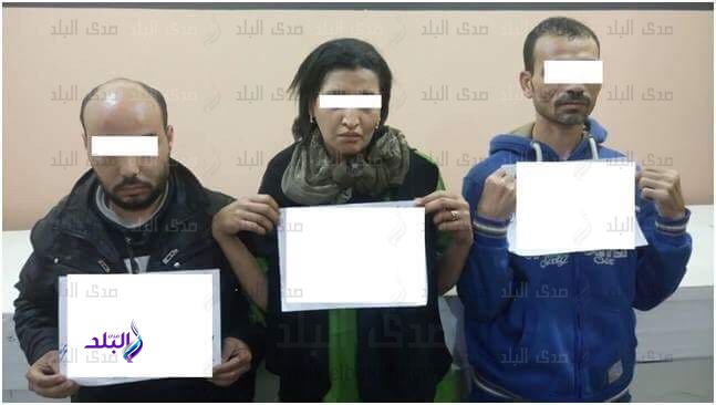 اب يخطف نجلته ويساوم زوجته اب يخطف نجلته ويساوم زوجته