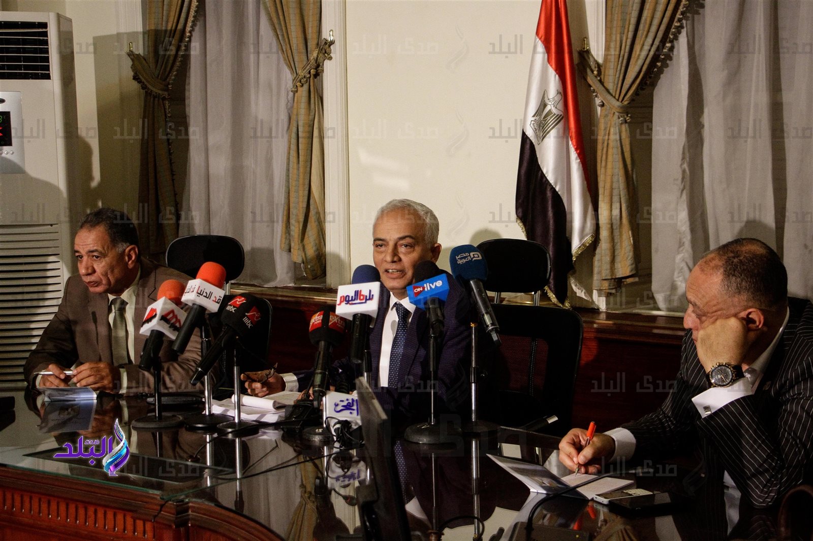 الدكتور رضا حجازي رئيس قطاع التعليم العام الدكتور رضا حجازي رئيس قطاع التعليم العام