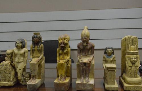 قطع أثرية قطع أثرية
