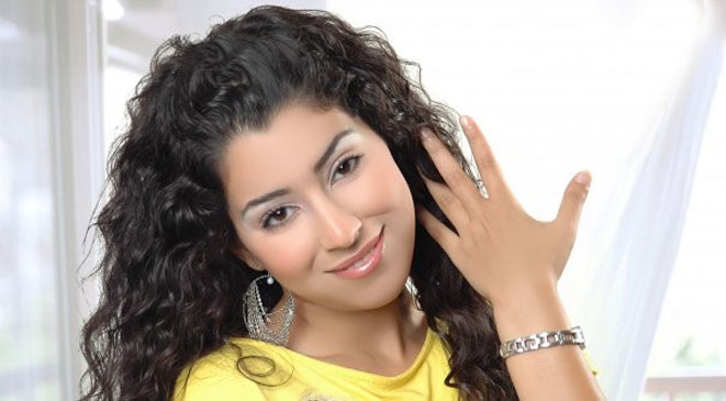 آيتن عامر آيتن عامر