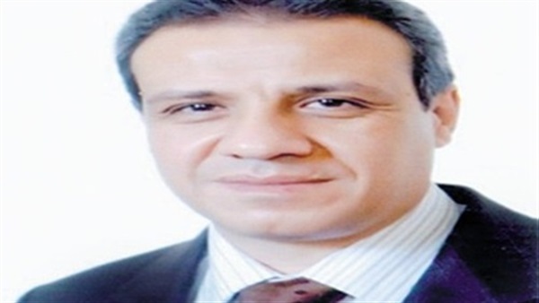 الكاتب الصحفي عمرو الخياط الكاتب الصحفي عمرو الخياط