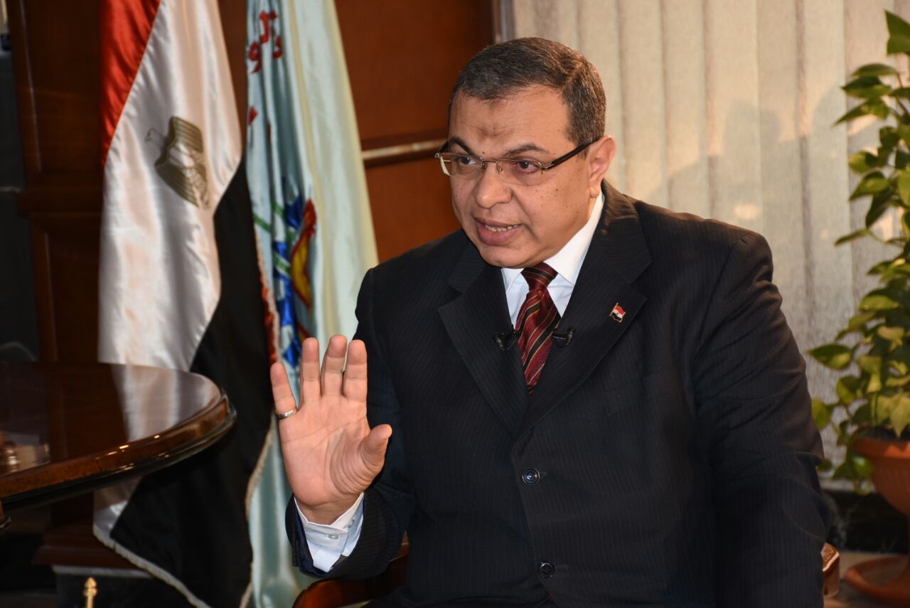 وزير القوي العاملة محمد سعفان وزير القوي العاملة محمد سعفان