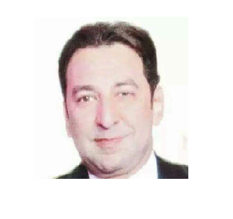 السفير أشرف منير، نائب مساعد وزير الخارجية لشئون الجوازات