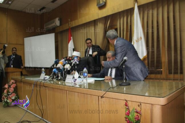 وزير التموين والتجارة الداخلية، الدكتور على المصيلحى 