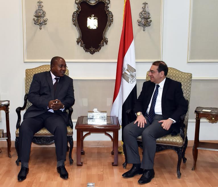 جانب من اللقاء جانب من اللقاء