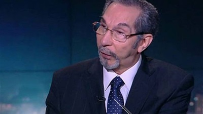  الدكتور رشاد عبده الخبير الاقتصادي