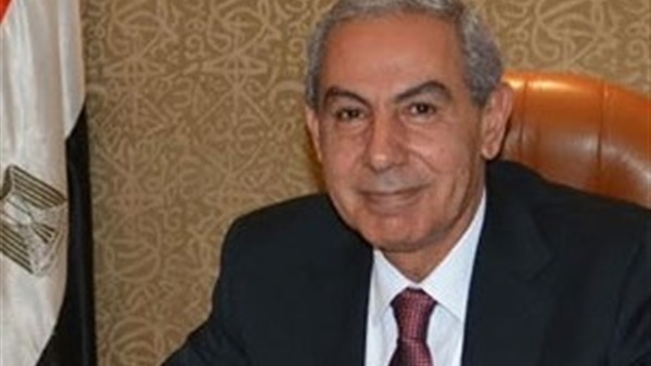 وزير الصناعة