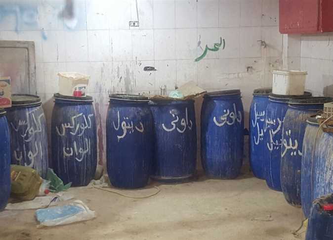 منظفات صناعية مجهولة المصدر